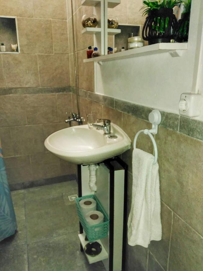 Apartamento Apartamento Monoambiente Independiente en Salto Ciudad Exterior foto