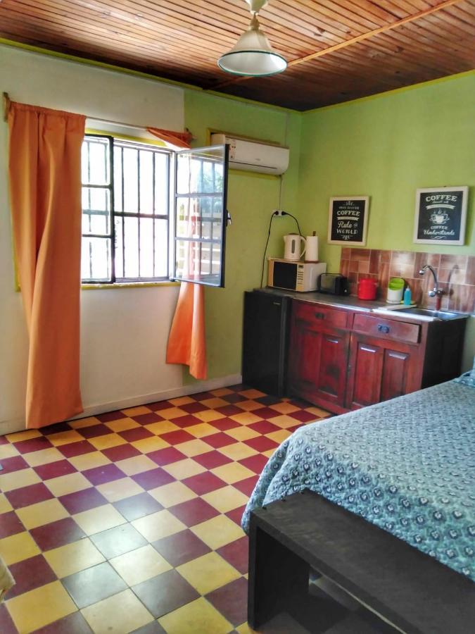 Apartamento Apartamento Monoambiente Independiente en Salto Ciudad Exterior foto