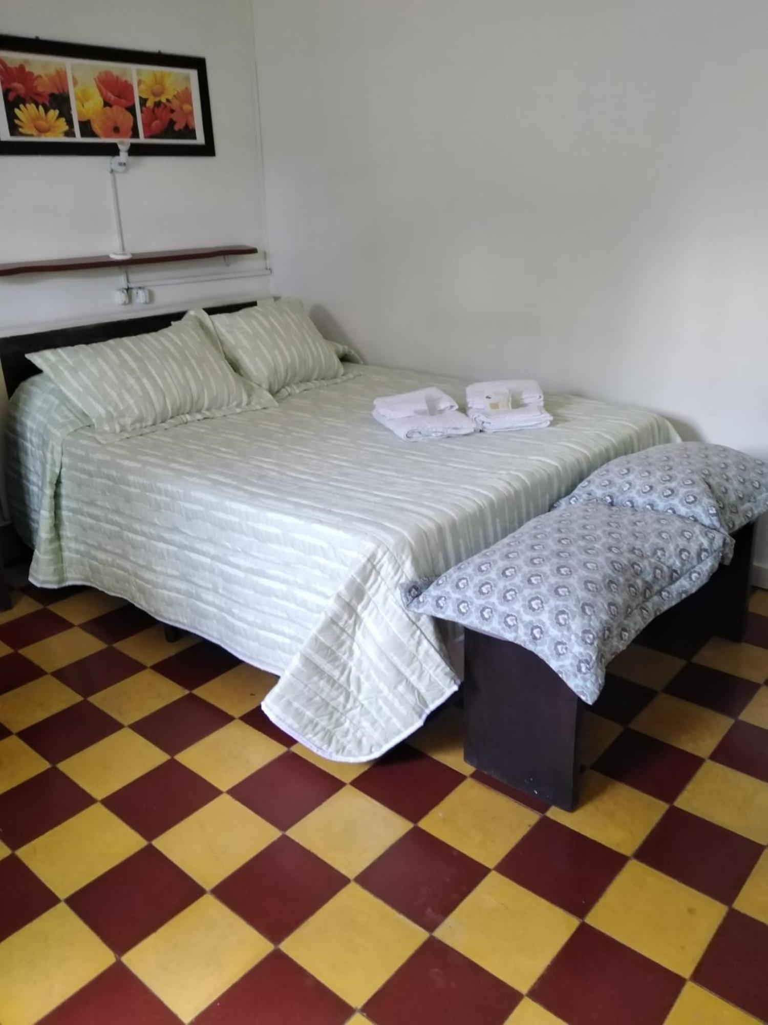 Apartamento Apartamento Monoambiente Independiente en Salto Ciudad Exterior foto
